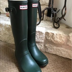 Hunter Boots EUC